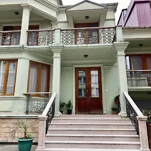 Parnavaz Mepe Батуми